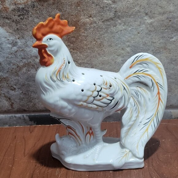 Vintage White Rooster Scented Sachet Potpourri Holder Ventilation Holes Top Deco - Picture 1 of 11